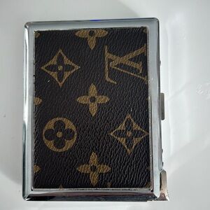 Louis Vuitton vintage loose cigarette holder with mirror and lighter
